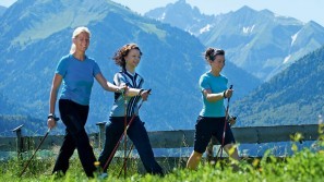 Nordic Walking in den Alpen - Schüle´s Gesundheitsresort | Oberstdorf Nordic Walking in den Alpen | Schüle´s Gesundheitsresort | Oberstdorf