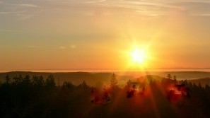 Nationalpark-Hotel-Schliffkopf - Sunset Sonnenuntergang über den Baumwipfeln des Schwarzwalds beim Nationalpark-Hotel Schliffkopf, Baden-Württemberg, Schliffkopf-Baiersbronn