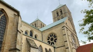 Paulus-Dom in Münster/Westfalen | Münsterland Im Garten des Paulus-Dom in Münster/Westfalen | Münsterland