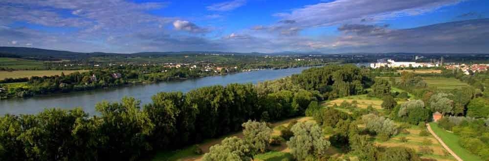 Wellnessurlaub & Zufriedenheit im Rheinland Blick auf den Mittelrhein im Wellnessurlaub