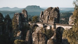 Sachsen-alex-azabache-i7p1mUQzr1Y Sachsen - Elbsandsteingebirge - Blick auf die Bastei | Ausflugsziele - Wellness in Sachsen
