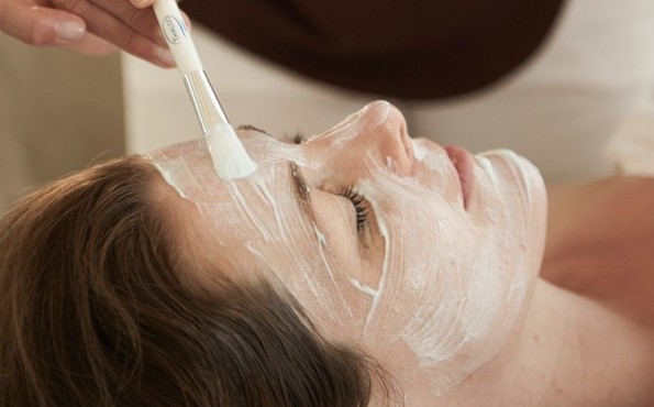 Cosmetic apparatus treatments in the Wellness Hotel - Hotel Heinz High-quality cosmetic products and medical equipment in the Wellness Hotel - Hotel Heinz
