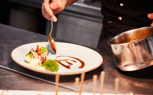 Vegetarian and vegan nutrition in the Wellness Hotel - RoLigio & Wellness Resort Romantischer Winkel Healthy and meatless nutrition in a Wellness Hotel - RoLigio & Wellness Resort Romantischer Winkel
