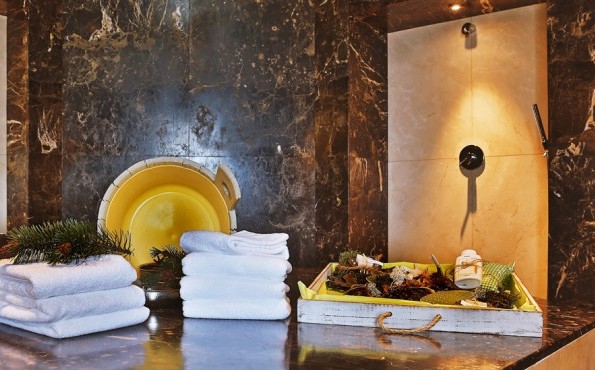 Weihnachten - Stille Zeit im Wellnesshotel - Nationalpark-Hotel Schliffkopf Fröhliche Weihnachten im Wellnesshotel - Nationalpark-Hotel Schliffkopf