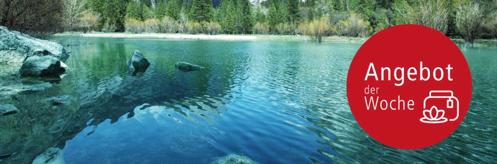 Angebote der Woche - Bergsee Bergsee vor schneebedeckten Bergen